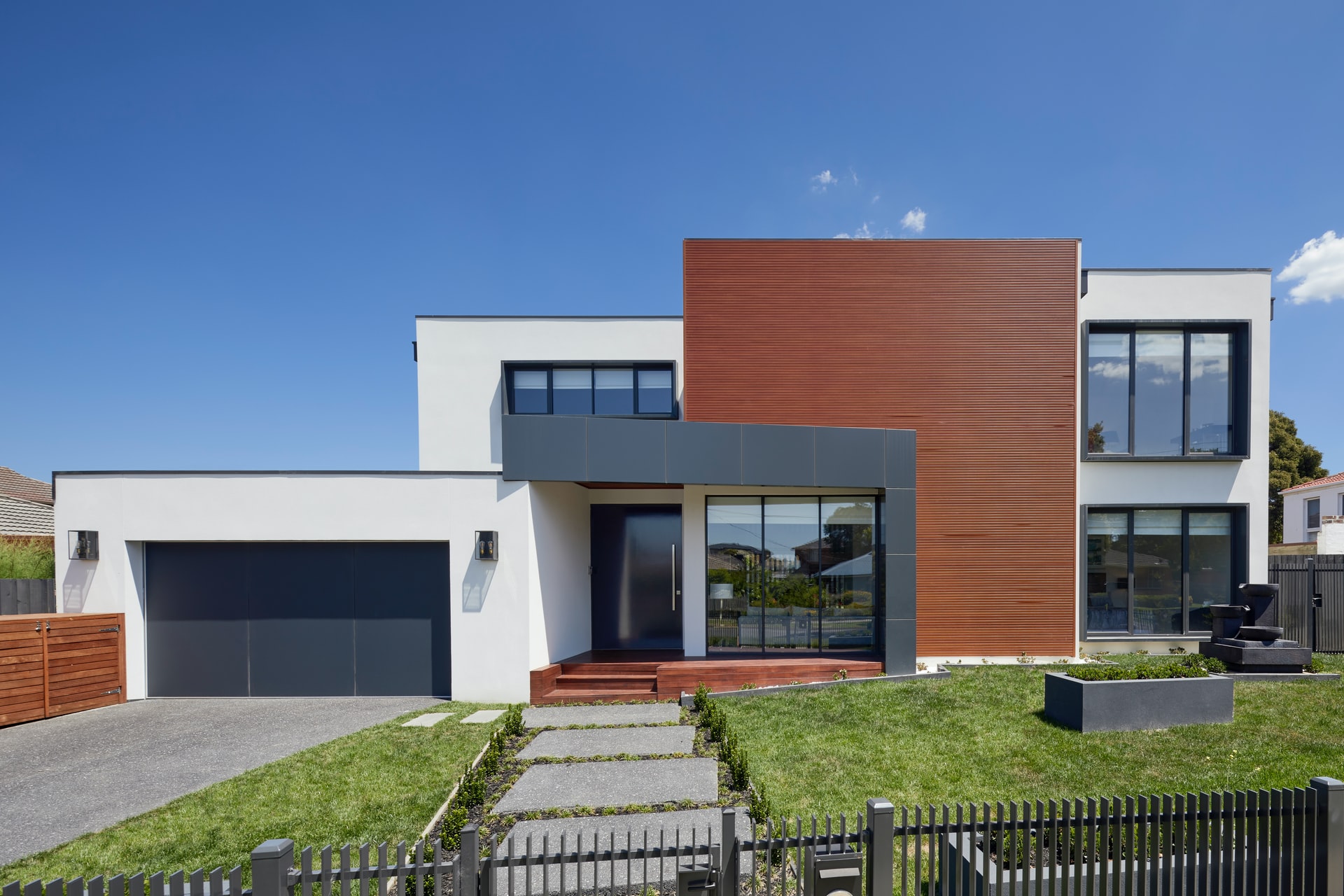 Luxury Scandinavian Property With Smart Home System Features photo